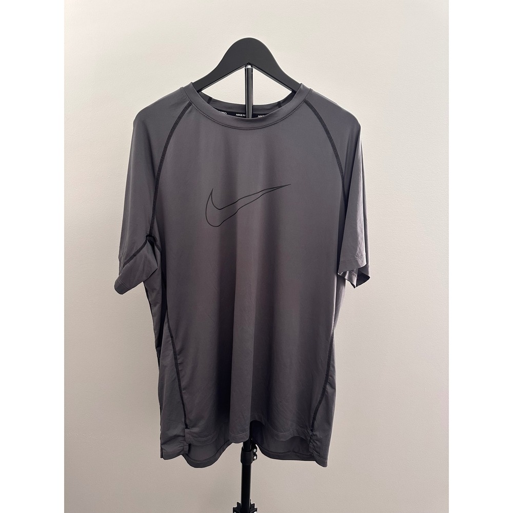 Nike Pro Dri-FIT Mens XXL Slim Fit Training Shirt Grey Short Sleeve